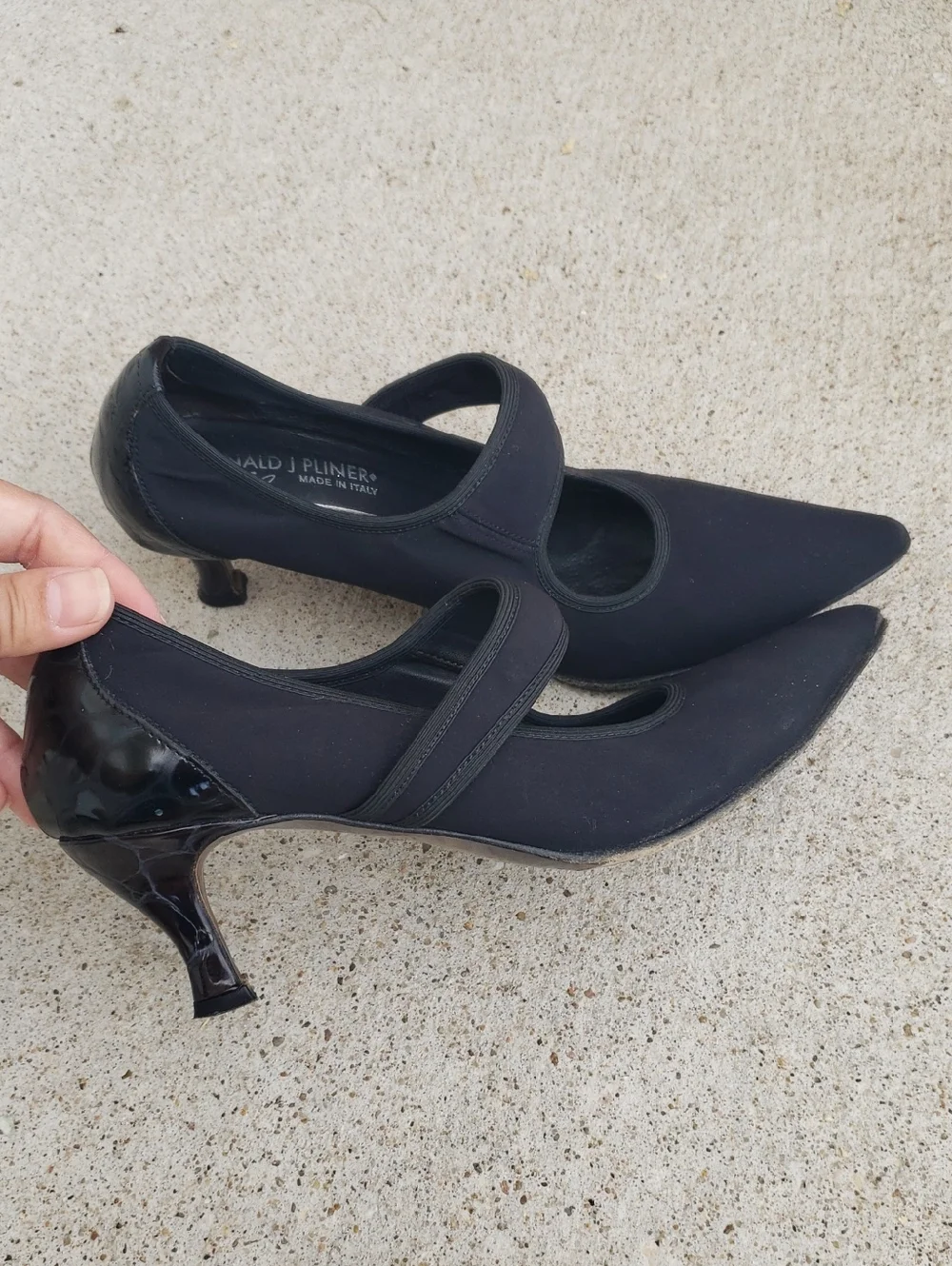 Donald J Pliner Stretch Black Mary Jane Kitten Heels Pointed Toe Sandals Size 6
